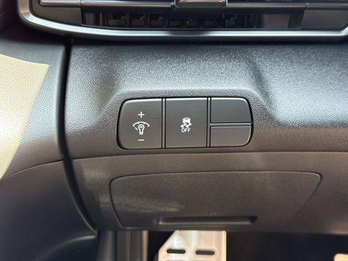 Certified 2026 Hyundai Elantra Sport FWD image 14