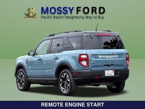 Certified 2023 Ford Bronco Sport Outer Banks w/ Tech Package AWD/4WD image 8