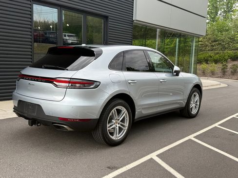 Certified 2020 Porsche Macan AWD/4WD image 6