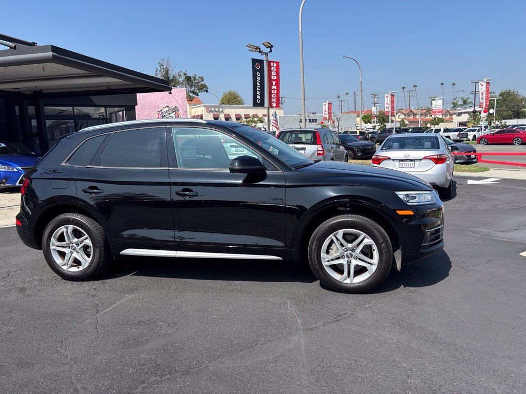 Used 2018 Audi Q5 2.0T Premium AWD/4WD image 3