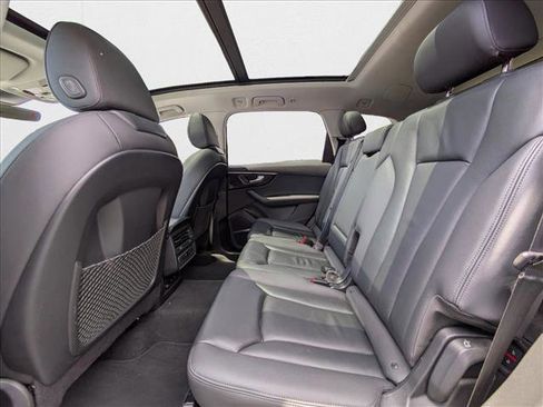 Used 2023 Audi Q7 3.0T Premium Plus image 21