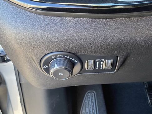 New 2025 Jeep Compass Limited w/ Driver Assist Group I image 28