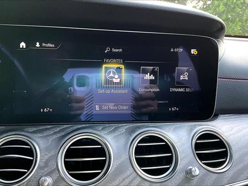 Used 2023 Mercedes-Benz E 53 AMG 4MATIC Sedan image 27