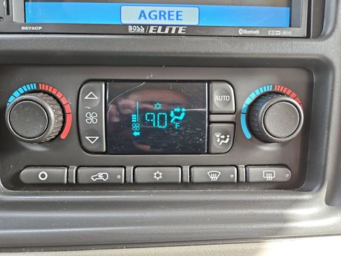 Used 2004 GMC Sierra 1500 SLT w/ Off-Road Package image 26