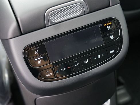 New 2026 Hyundai Ioniq 9 Limited image 24