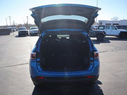 New 2026 Jeep Compass Latitude image 22