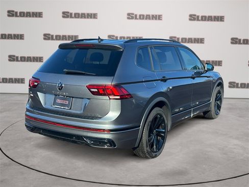 Used 2023 Volkswagen Tiguan SE R-Line image 5