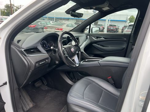 Used 2022 Buick Enclave Premium AWD/4WD image 9
