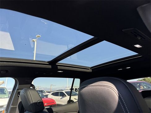 New 2026 Chevrolet Traverse LT w/ Sun and Wheel Package image 12