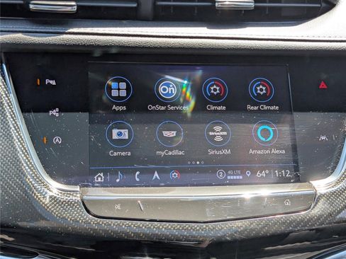 Used 2023 Cadillac XT6 Sport w/ Technology Package AWD/4WD image 32