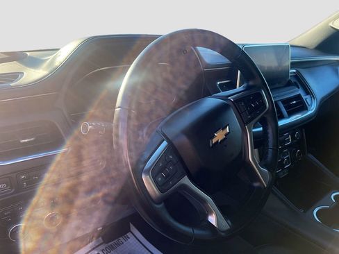 Used 2024 Chevrolet Suburban LT AWD/4WD image 11