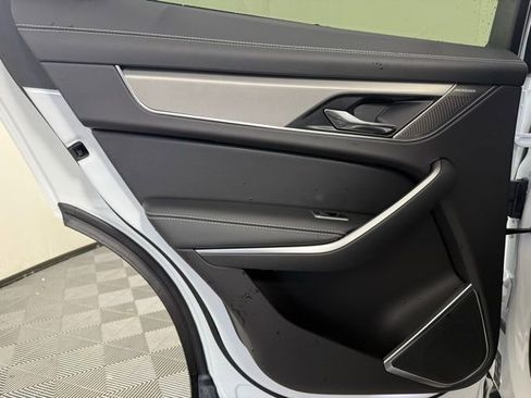 Used 2025 Jaguar F-PACE R-Dynamic S image 23