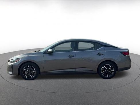 Used 2025 Nissan Sentra SV FWD image 7