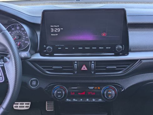 Certified 2024 Kia Forte GT w/ GT2 Package FWD image 18