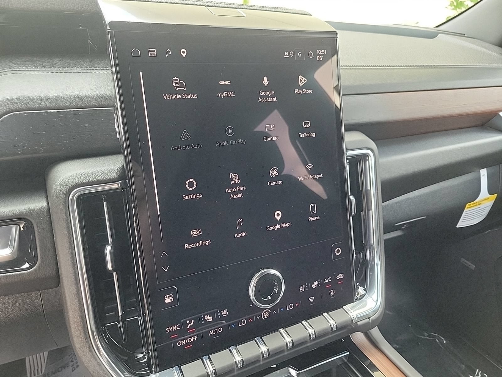 New 2026 GMC Yukon Denali w/ Advanced Technology Package AWD/4WD image 20