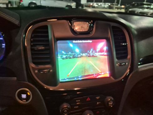 Used 2018 Chrysler 300 S image 16