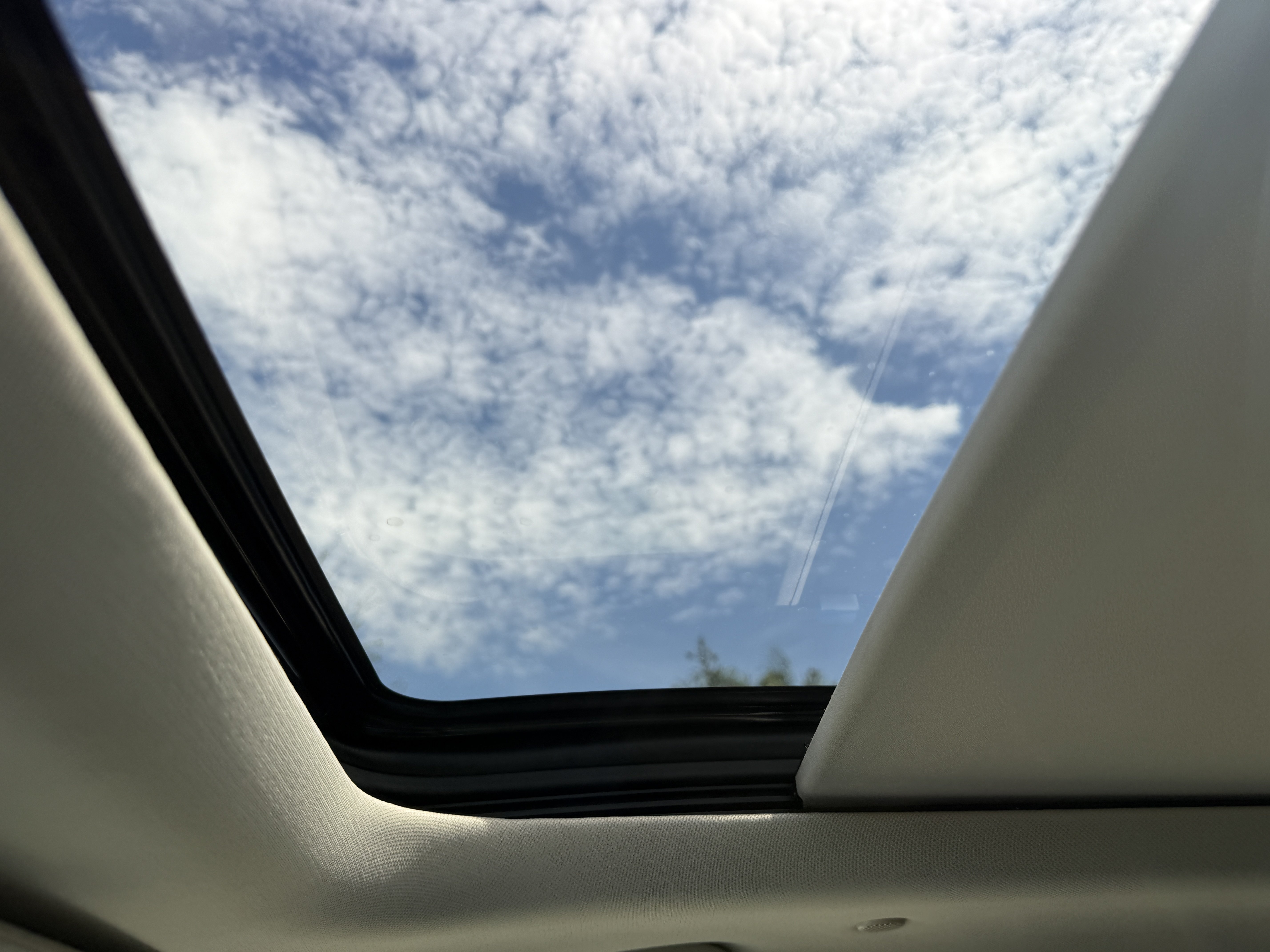 Certified 2024 Cadillac XT5 Premium Luxury FWD image 18