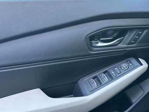 New 2025 Honda Accord EX-L image 10