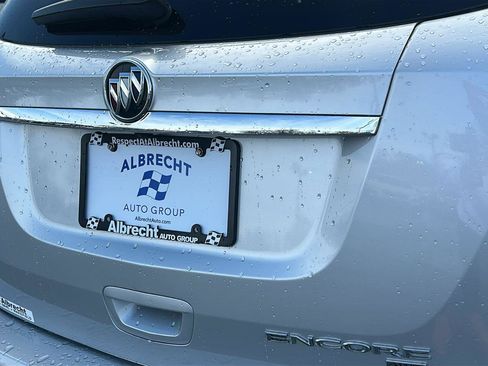 Used 2022 Buick Encore Preferred w/ Safety Package image 9