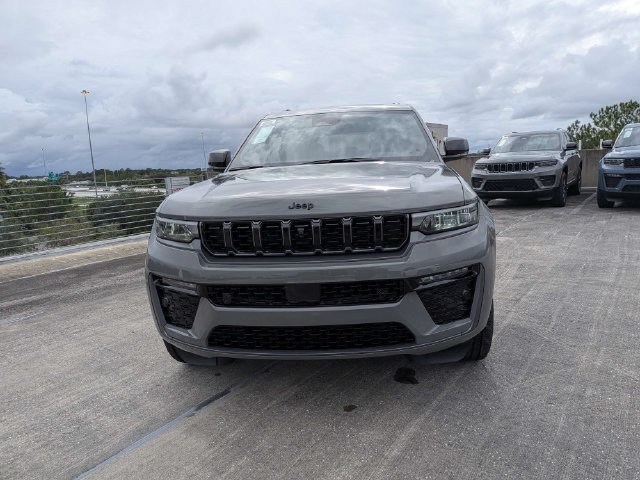 New 2027 Jeep Grand Cherokee Limited AWD/4WD image 9
