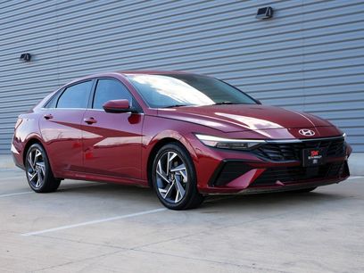 Used 2025 Hyundai Elantra SEL
