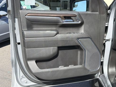 Used 2023 Chevrolet Silverado 1500 RST image 22