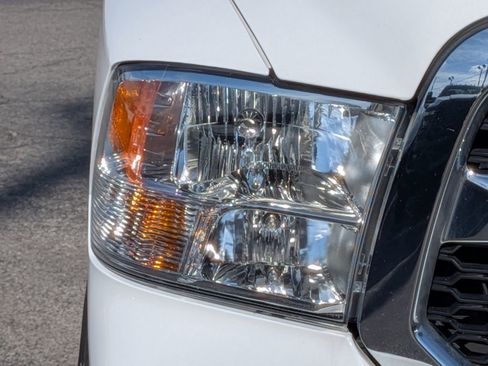 Used 2024 RAM 1500 Classic SLT image 9