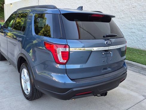 Used 2018 Ford Explorer FWD image 6