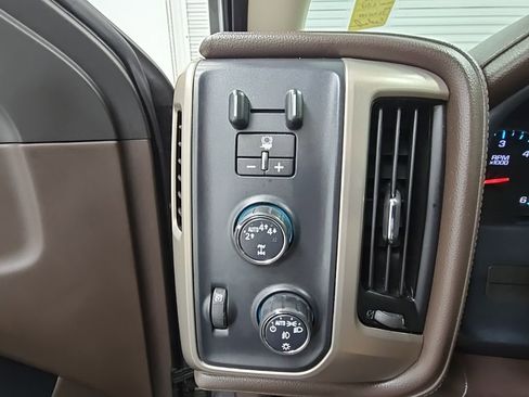 Used 2018 GMC Sierra 1500 Denali w/ Denali Ultimate Package image 25