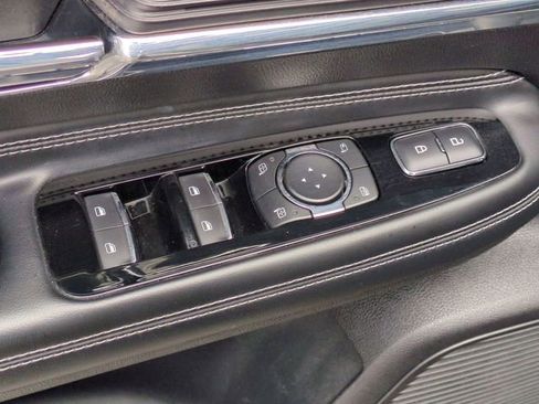 Used 2020 Lincoln Corsair FWD w/ Premium Package image 11