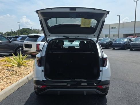 Certified 2024 Hyundai Tucson Limited FWD image 25