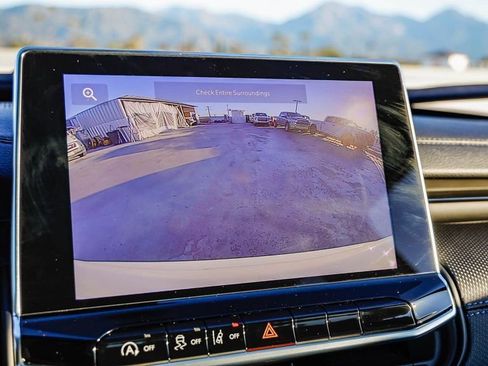 New 2026 Jeep Compass Latitude image 24