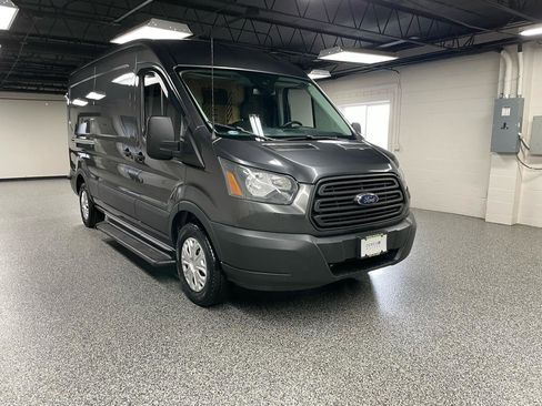 Used 2017 Ford Transit 350 148 Medium Roof RWD image 3