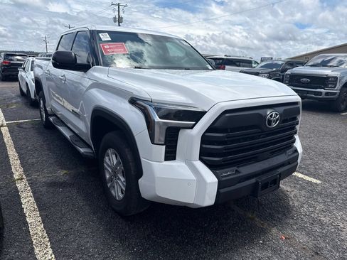 Used 2023 Toyota Tundra SR5 w/ SR5 Premium Package AWD/4WD image 1
