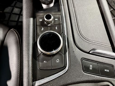 Used 2022 Cadillac XT5 Sportv image 31