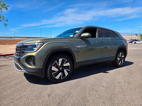 New 2026 Volkswagen Atlas Cross Sport SE FWD image 2