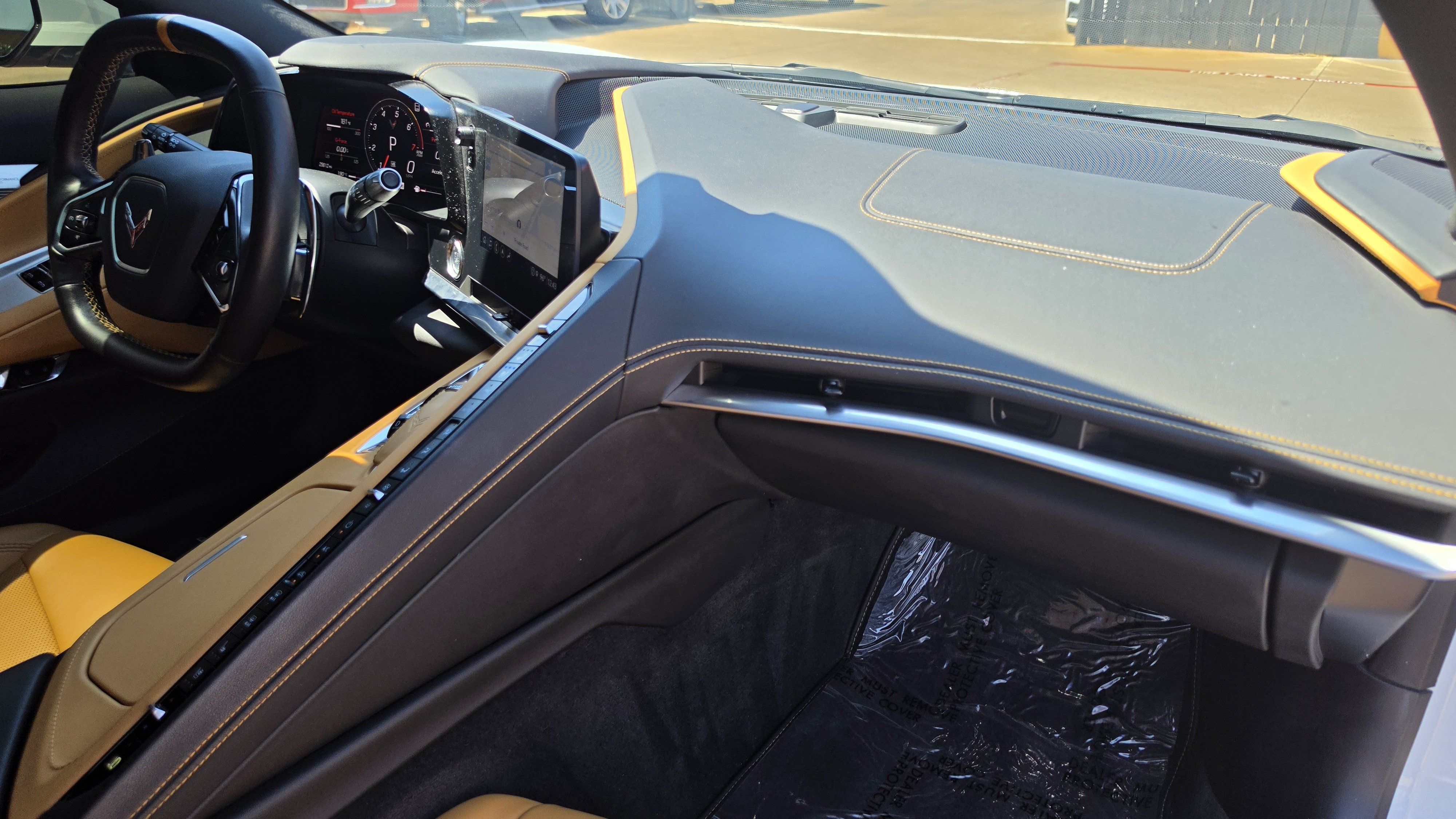 Used 2023 Chevrolet Corvette Stingray Preferred Cpe w/ Z51 Performance Package RWD image 29