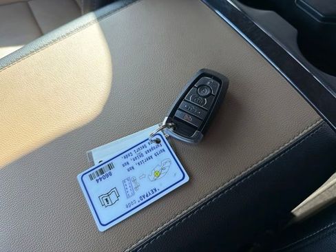 Used 2024 Ford F350 Lariat w/ Sport Appearance Package AWD/4WD image 35