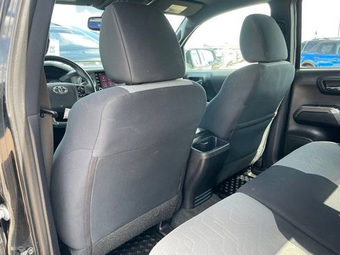 Used 2021 Toyota Tacoma 4x4 Double Cab w/ Tacoma SR5 Package image 43