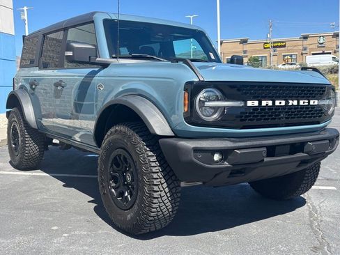 Used 2022 Ford Bronco Wildtrak AWD/4WD image 7