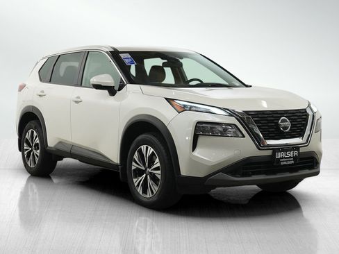 Used 2021 Nissan Rogue SV AWD/4WD image 7