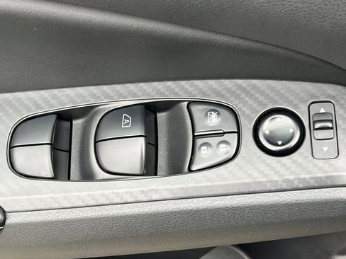 Certified 2024 Nissan Altima 2.5 SV image 12