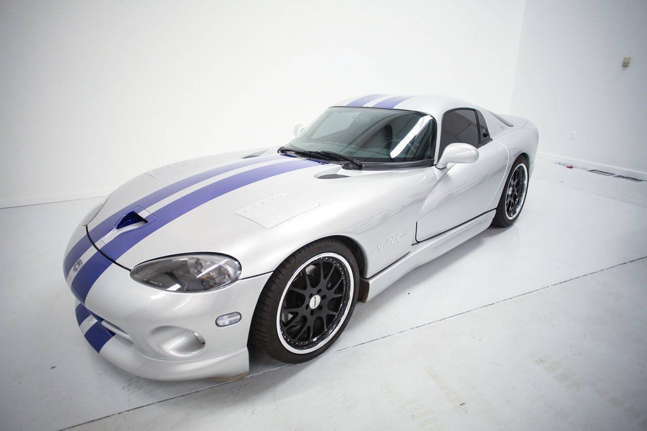 Used 1999 Dodge Viper GTS RWD image 13