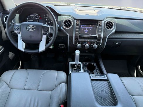 Used 2015 Toyota Tundra SR5 w/ SR5 Upgrade Package RWD image 21