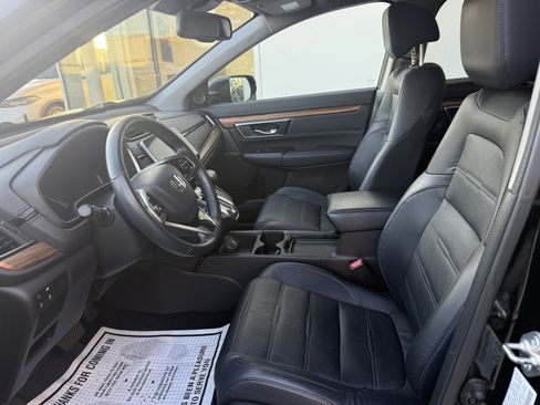Used 2019 Honda CR-V Touring image 8