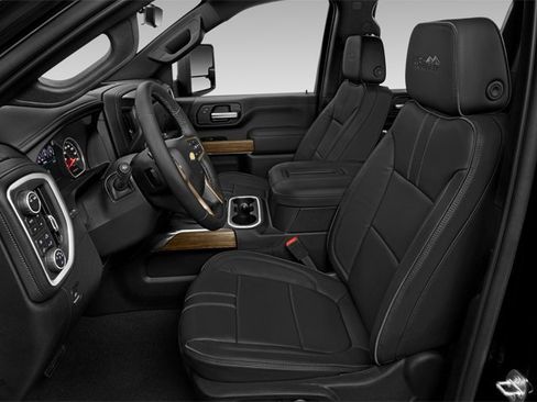 Used 2023 Chevrolet Silverado 2500 High Country w/ Safety Package II image 10