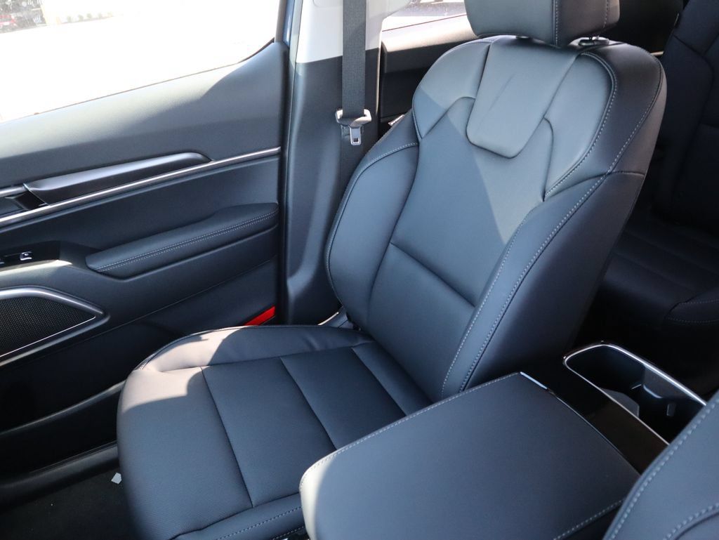 New 2025 Kia Telluride S FWD image 27