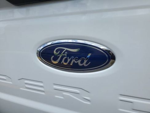 Used 2024 Ford F250 XL w/ XL Driver Assist Package AWD/4WD image 6