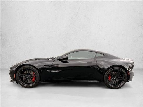 Used 2025 Aston Martin V8 Vantage Coupe image 3