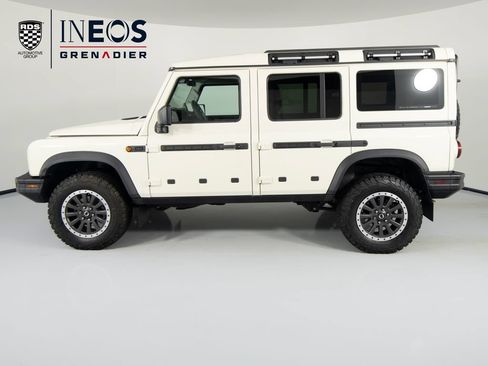 Used 2025 INEOS Grenadier Fieldmaster Edition AWD/4WD image 10